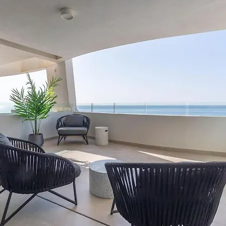 Appartement Veraxul Aria By The Serene Seafront Luxury *