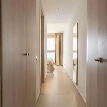 Veraxul Aria By The Serene Seafront Luxury Appartement